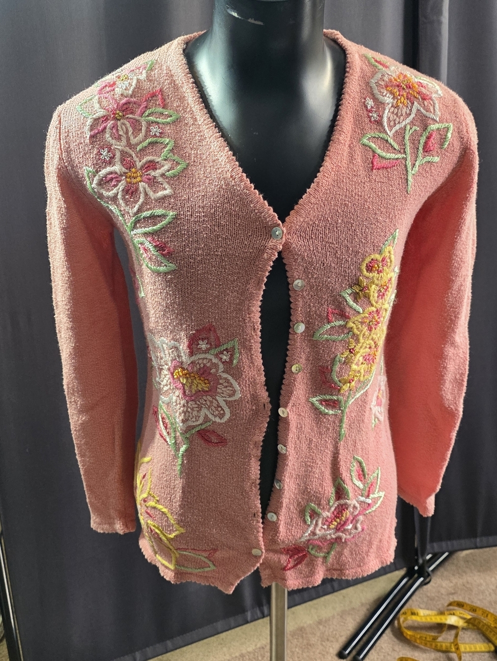 Vintage Floral Embroidered V-Neck Cardigan By SUSAN BRISTOL S